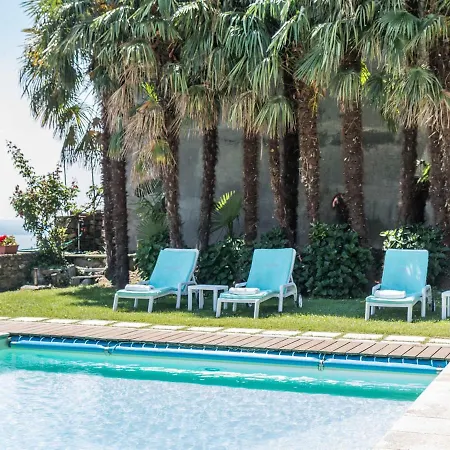 Apartment Sleeps 6 Pool Wifi